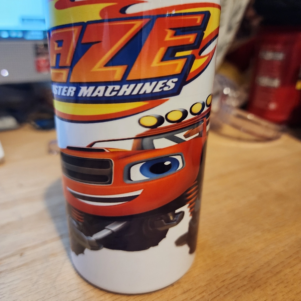 Blaze and the Monster Machines Mug - Picture 7 of 11